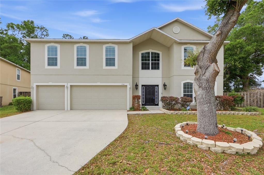 For Sale: $450,000 (6 beds, 4 baths, 3896 Square Feet)