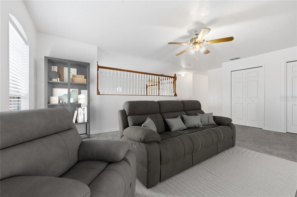 For Sale: $450,000 (6 beds, 4 baths, 3896 Square Feet)