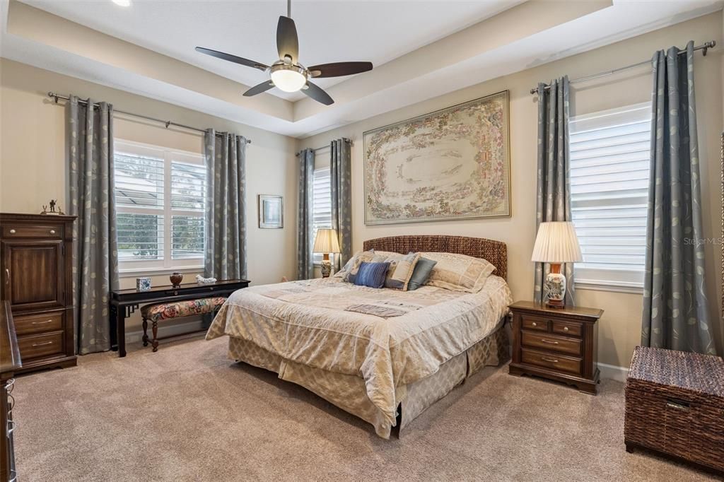 Active With Contract: $475,000 (2 beds, 2 baths, 1928 Square Feet)