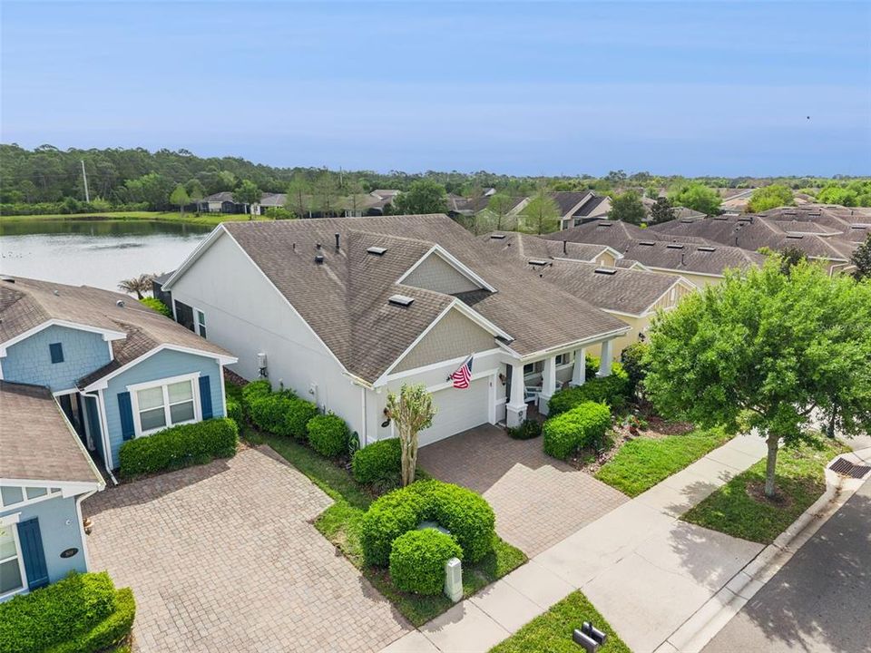 Active With Contract: $475,000 (2 beds, 2 baths, 1928 Square Feet)