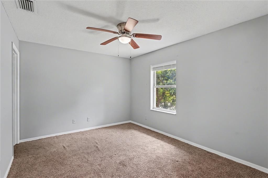 На продажу: $220,000 (3 спален, 2 ванн, 1368 Квадратных фут)