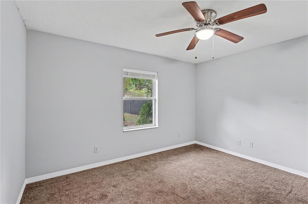 На продажу: $220,000 (3 спален, 2 ванн, 1368 Квадратных фут)