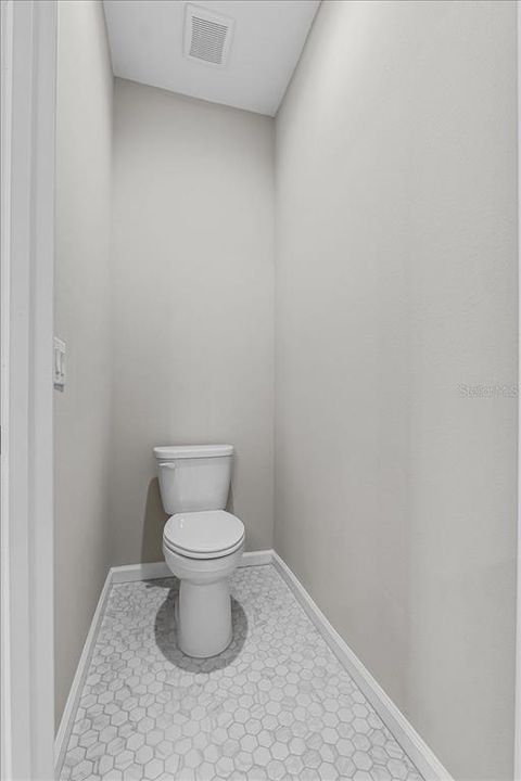 На продажу: $389,000 (4 спален, 2 ванн, 1849 Квадратных фут)