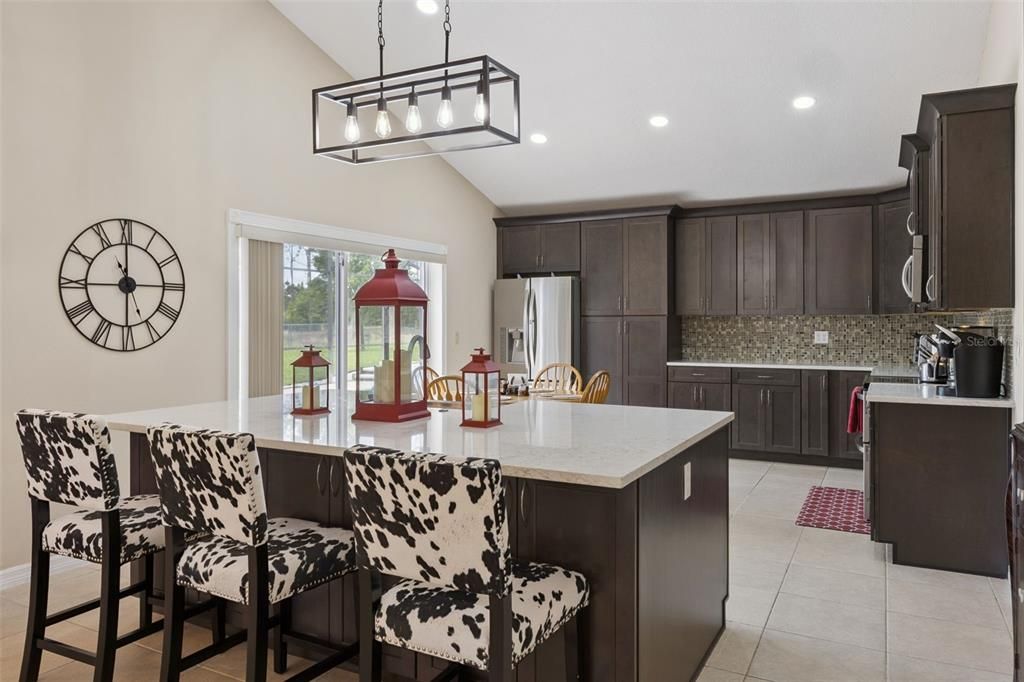 For Sale: $675,000 (3 beds, 2 baths, 1814 Square Feet)