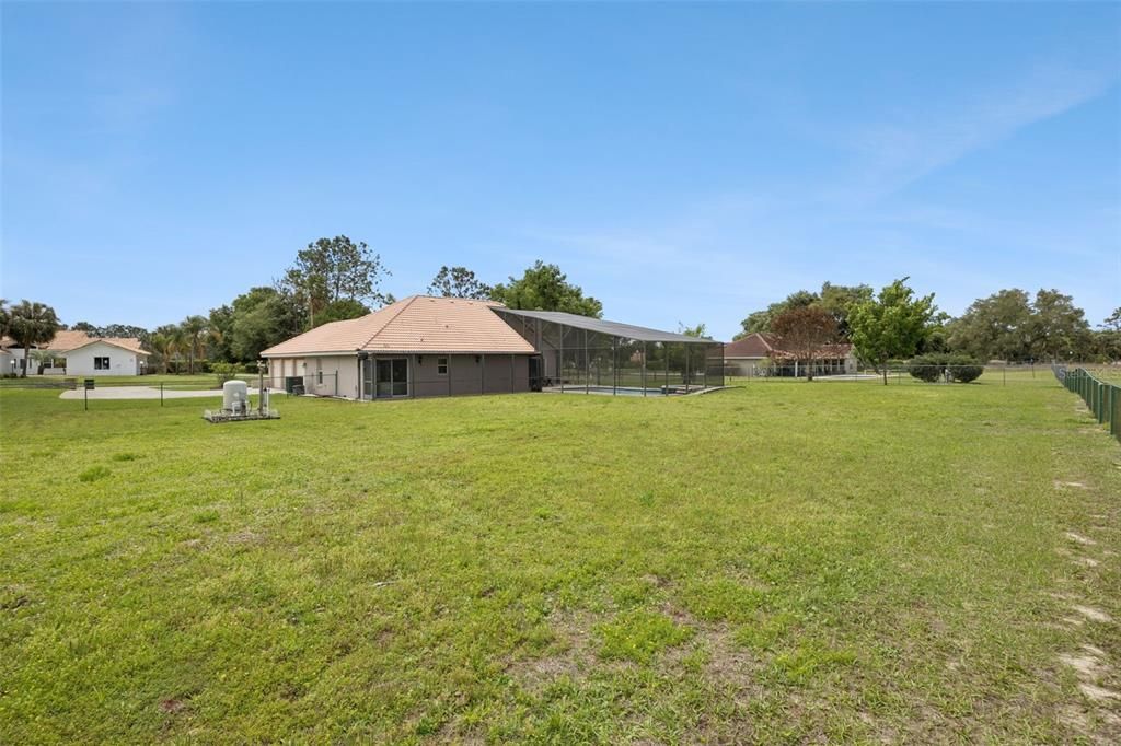 For Sale: $675,000 (3 beds, 2 baths, 1814 Square Feet)