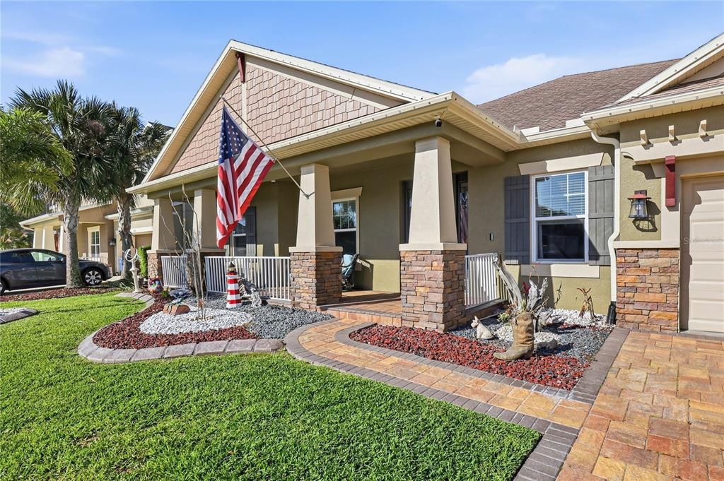 For Sale: $885,000 (4 beds, 3 baths, 3707 Square Feet)