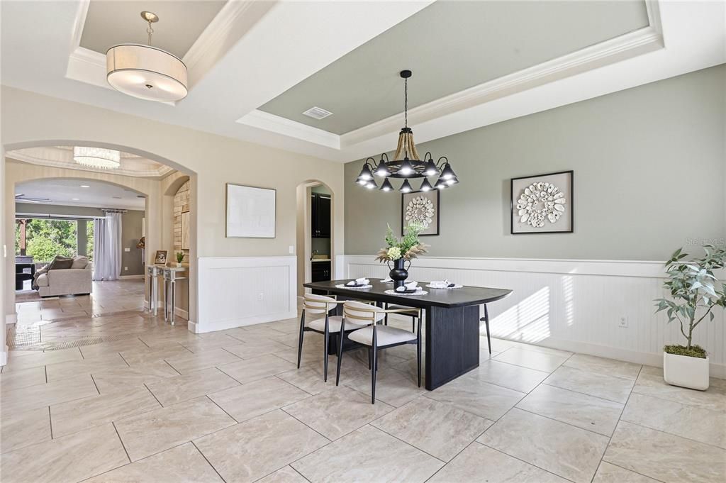 For Sale: $885,000 (4 beds, 3 baths, 3707 Square Feet)
