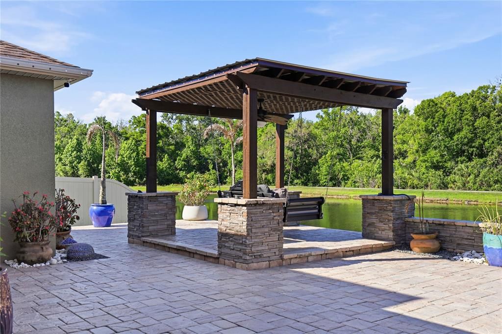 For Sale: $885,000 (4 beds, 3 baths, 3707 Square Feet)