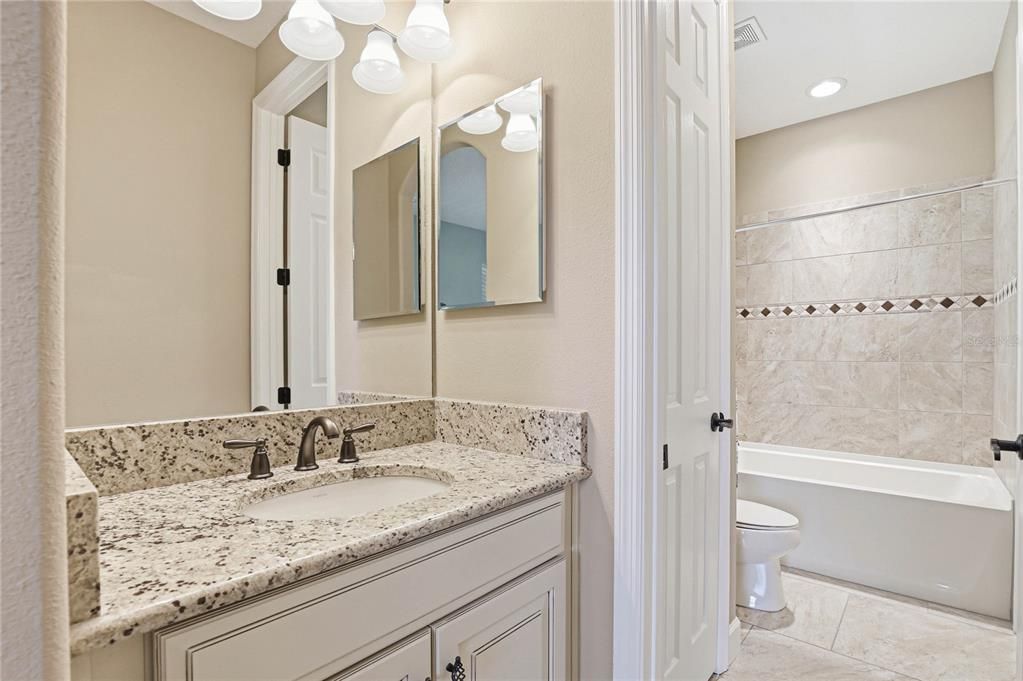 For Sale: $885,000 (4 beds, 3 baths, 3707 Square Feet)