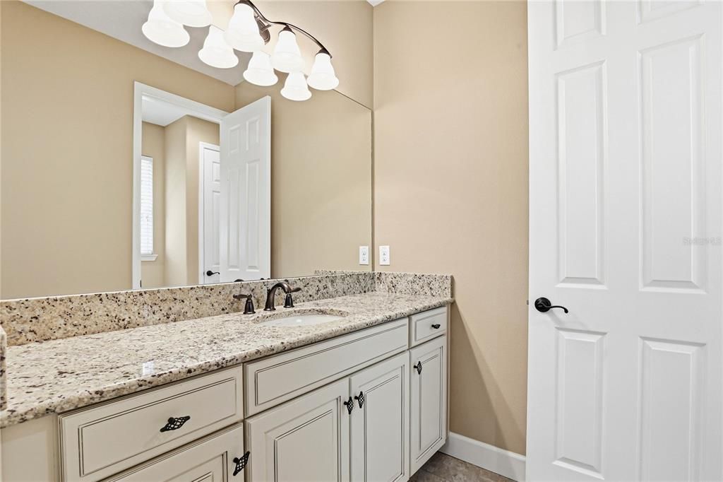 For Sale: $885,000 (4 beds, 3 baths, 3707 Square Feet)