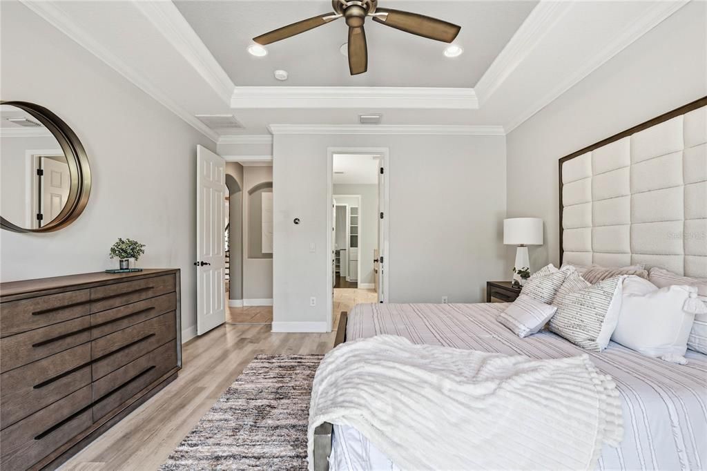 For Sale: $885,000 (4 beds, 3 baths, 3707 Square Feet)