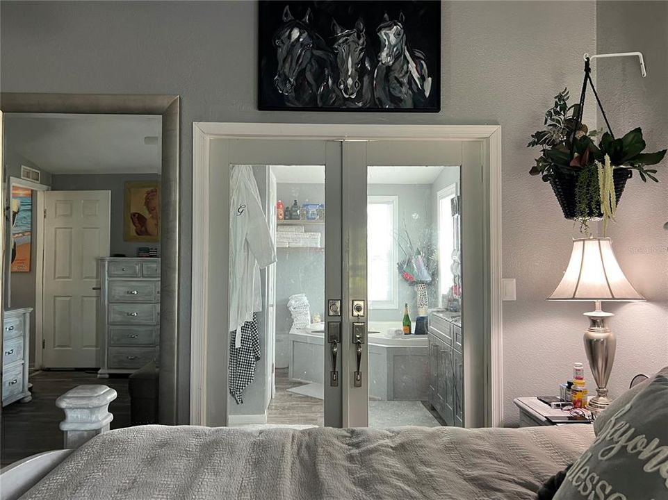 En Venta: $369,900 (4 camas, 2 baños, 2094 Pies cuadrados)