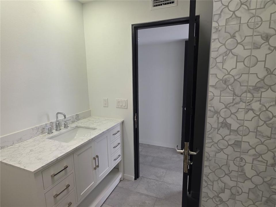 For Sale: $799,000 (3 beds, 2 baths, 2973 Square Feet)