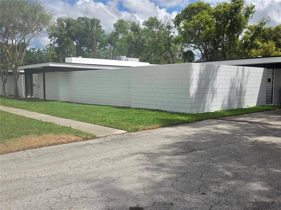 For Sale: $799,000 (3 beds, 2 baths, 2973 Square Feet)