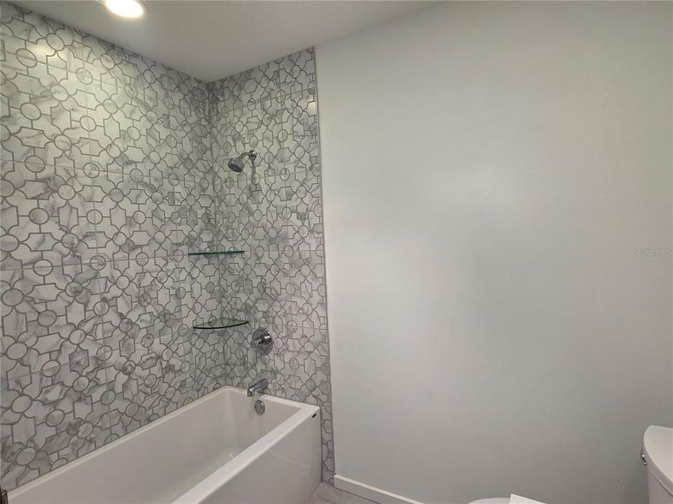 For Sale: $799,000 (3 beds, 2 baths, 2973 Square Feet)