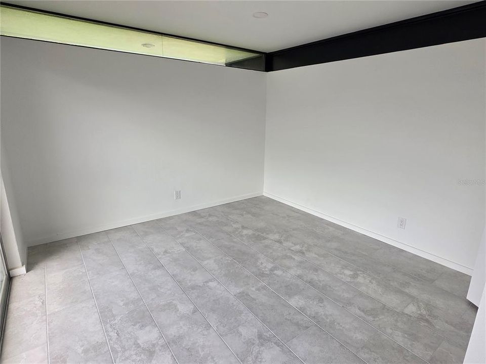 For Sale: $799,000 (3 beds, 2 baths, 2973 Square Feet)