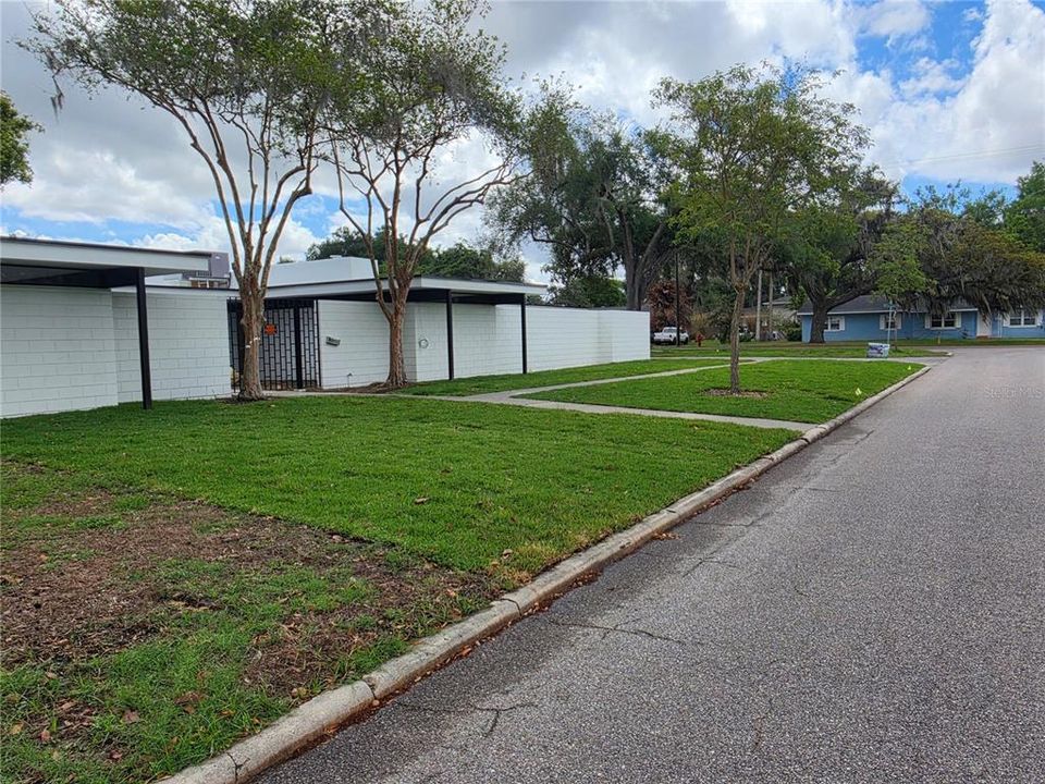 For Sale: $799,000 (3 beds, 2 baths, 2973 Square Feet)
