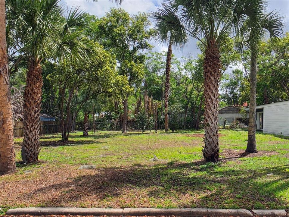 For Sale: $799,000 (3 beds, 2 baths, 2973 Square Feet)