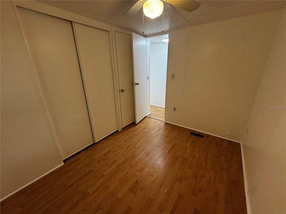 В аренду: $1,150 (2 спален, 1 ванн, 644 Квадратных фут)