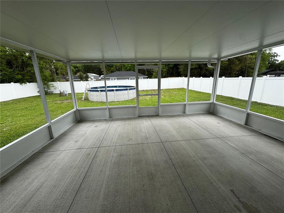 For Rent: $1,895 (3 beds, 2 baths, 1416 Square Feet)