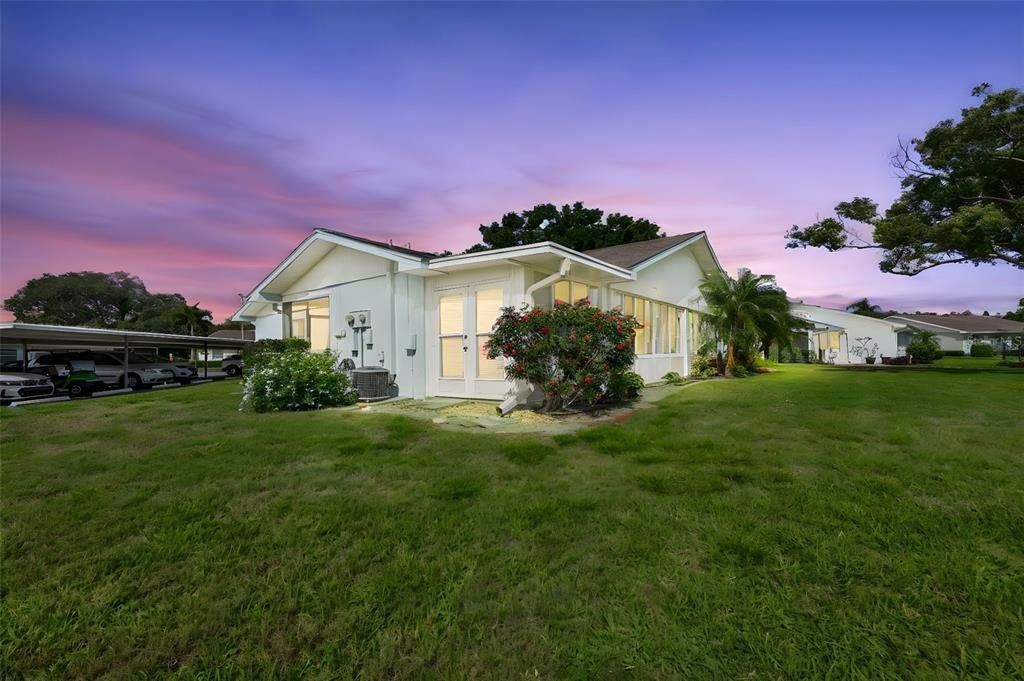 Activo con contrato: $119,900 (2 camas, 2 baños, 960 Pies cuadrados)