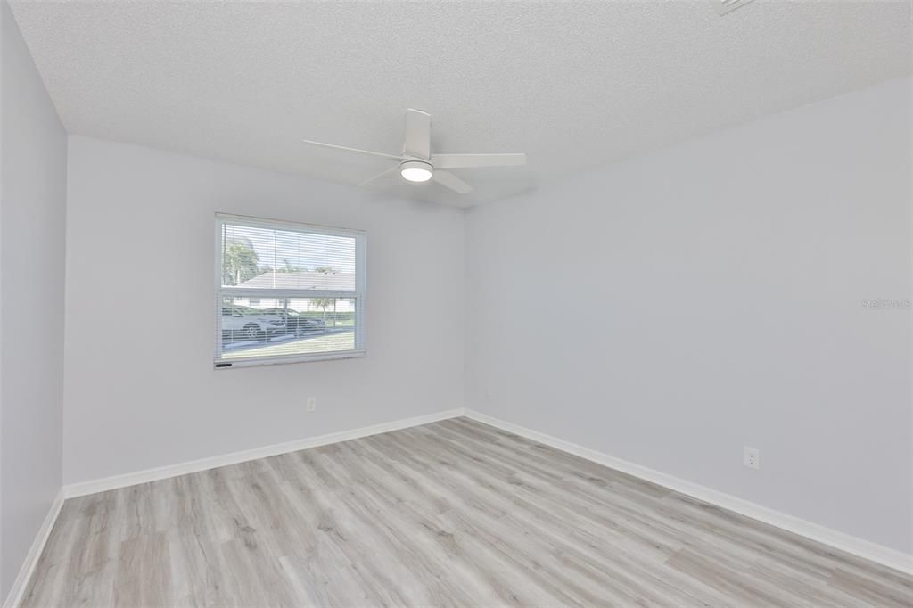 Activo con contrato: $119,900 (2 camas, 2 baños, 960 Pies cuadrados)