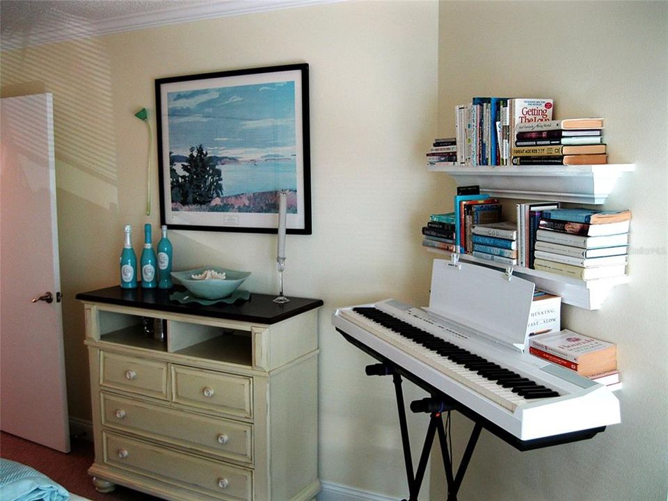 En Venta: $319,900 (2 camas, 2 baños, 1096 Pies cuadrados)