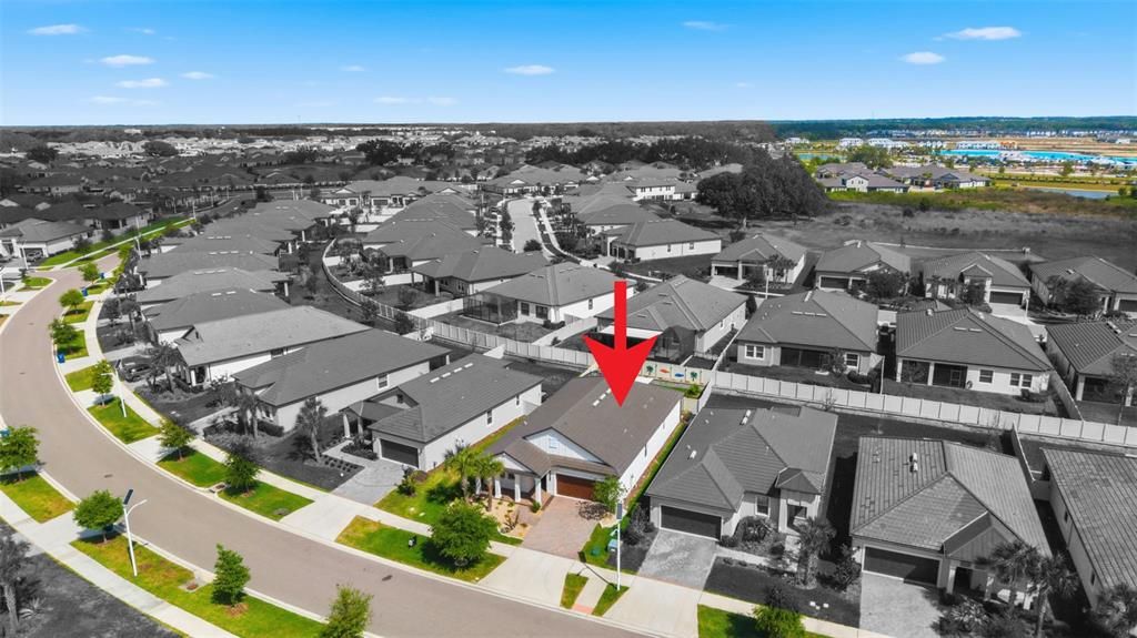 Active With Contract: $2,750 (2 beds, 2 baths, 1968 Square Feet)