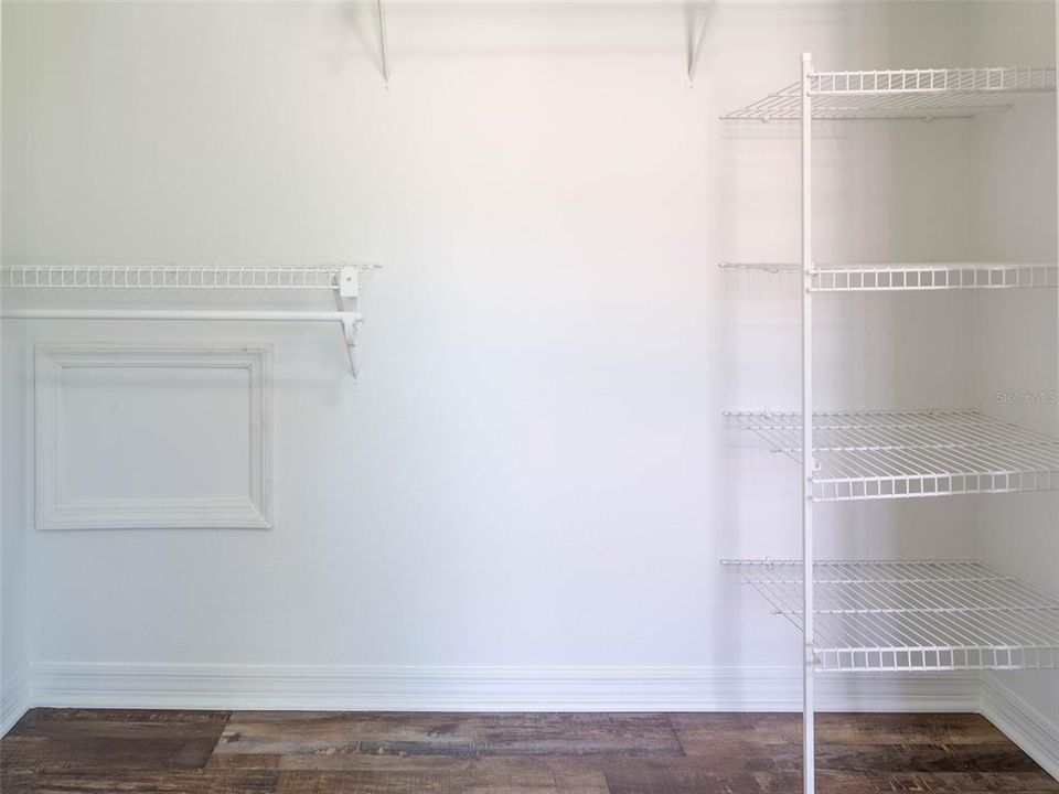 For Rent: $1,600 (2 beds, 2 baths, 1600 Square Feet)