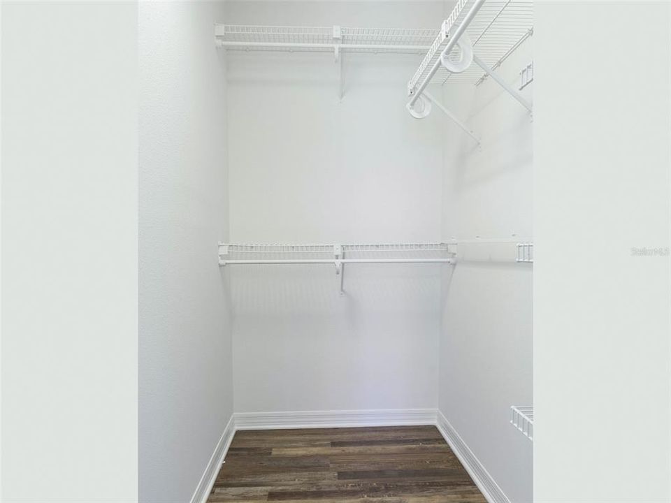 For Rent: $1,600 (2 beds, 2 baths, 1600 Square Feet)