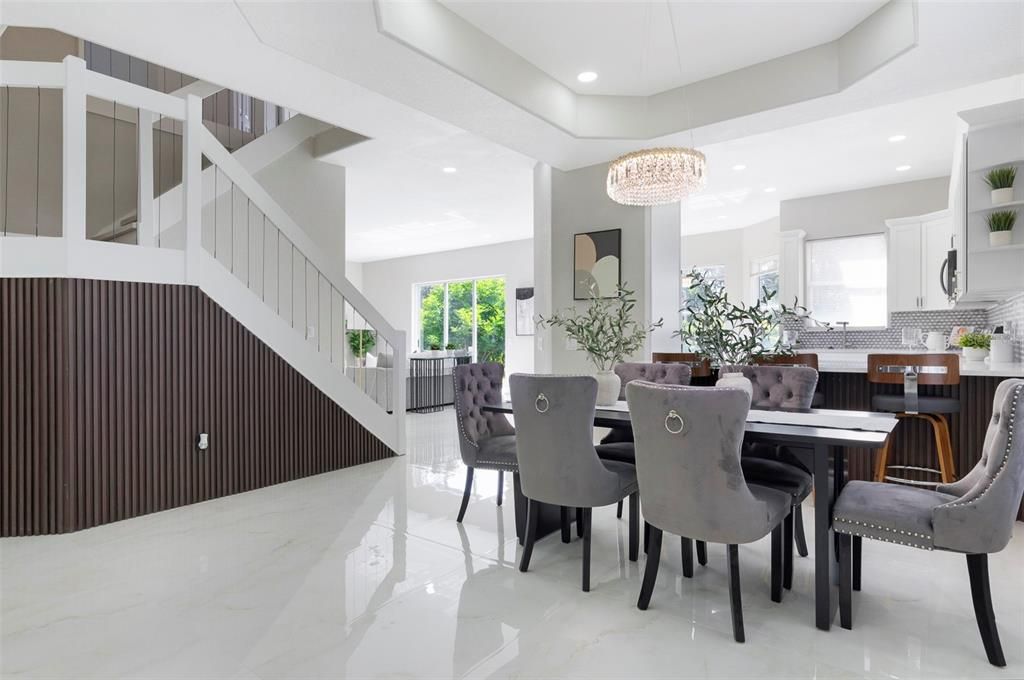 Activo con contrato: $550,000 (5 camas, 3 baños, 3033 Pies cuadrados)