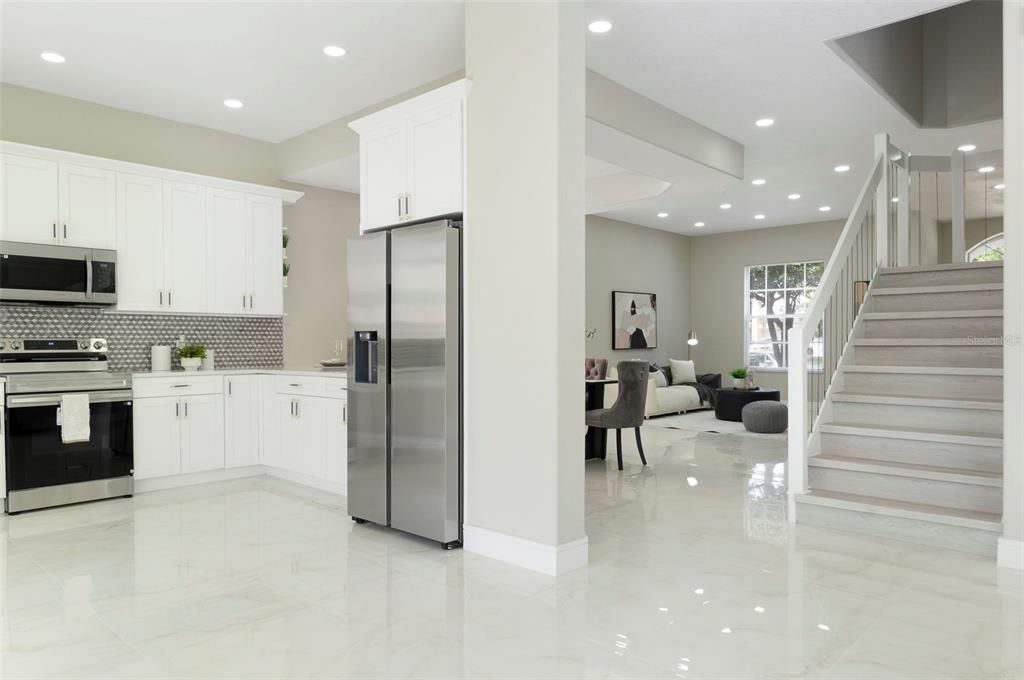 Activo con contrato: $550,000 (5 camas, 3 baños, 3033 Pies cuadrados)