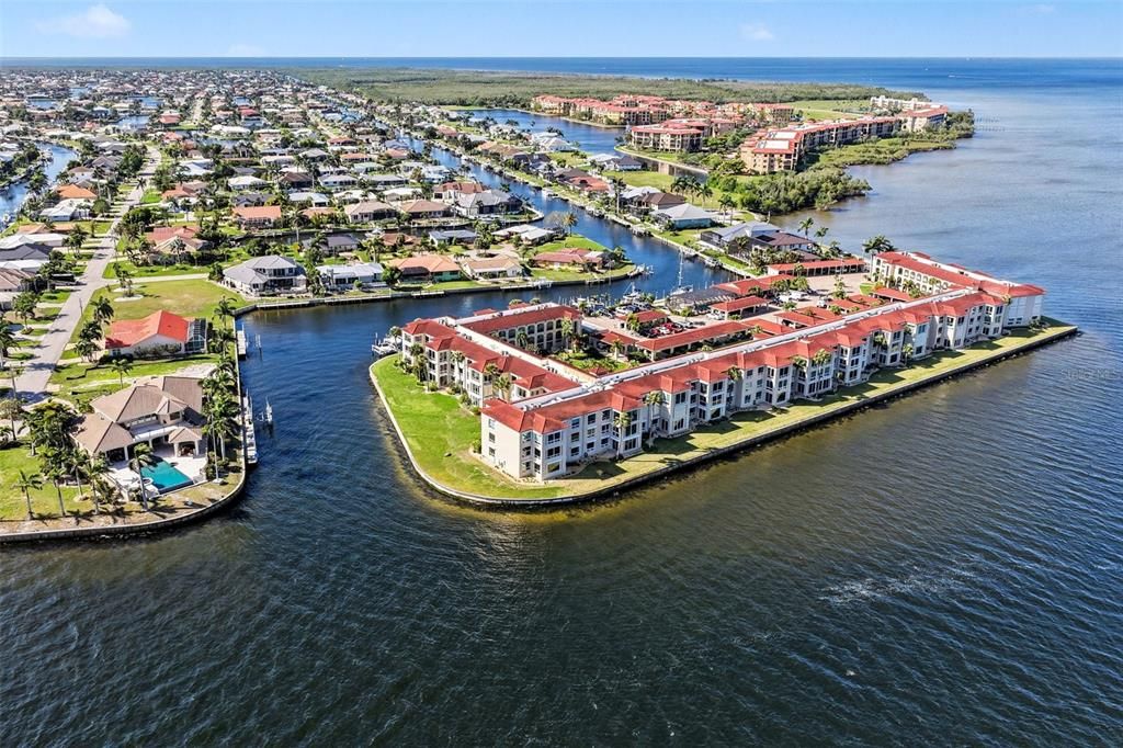 Activo con contrato: $399,900 (3 camas, 2 baños, 1751 Pies cuadrados)