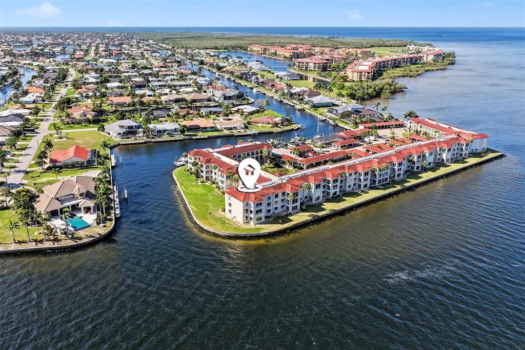 Activo con contrato: $399,900 (3 camas, 2 baños, 1751 Pies cuadrados)