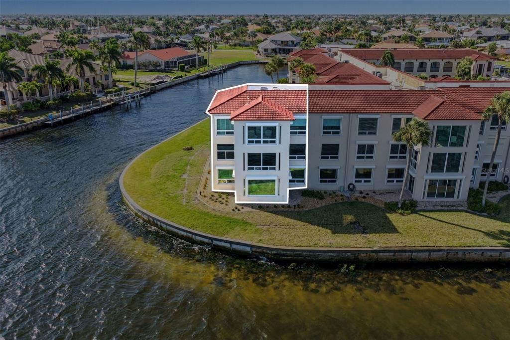 Activo con contrato: $399,900 (3 camas, 2 baños, 1751 Pies cuadrados)