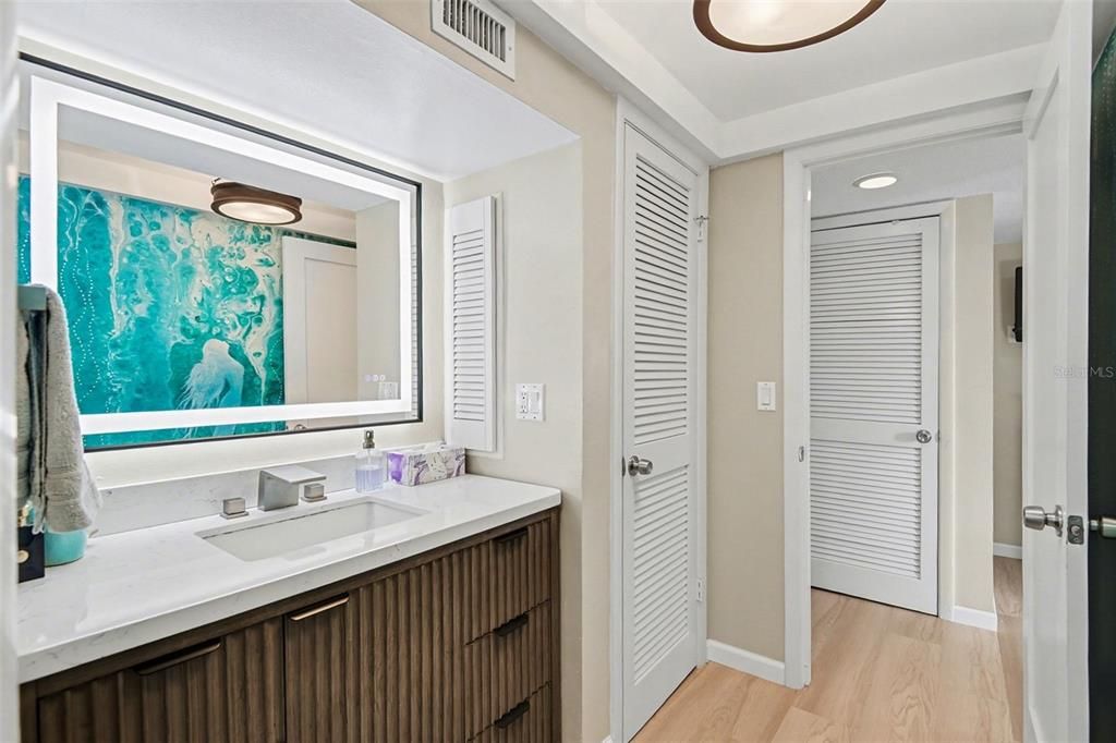 Activo con contrato: $399,900 (3 camas, 2 baños, 1751 Pies cuadrados)