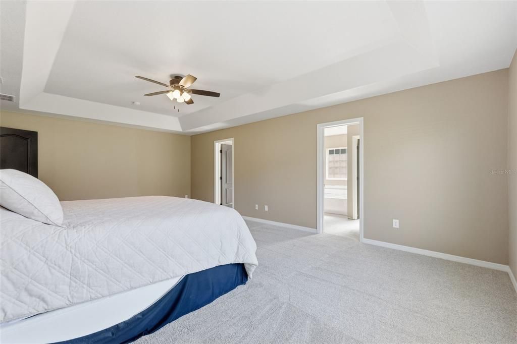 For Sale: $429,900 (4 beds, 3 baths, 3009 Square Feet)