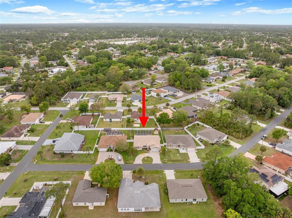 Activo con contrato: $387,000 (3 camas, 2 baños, 2160 Pies cuadrados)
