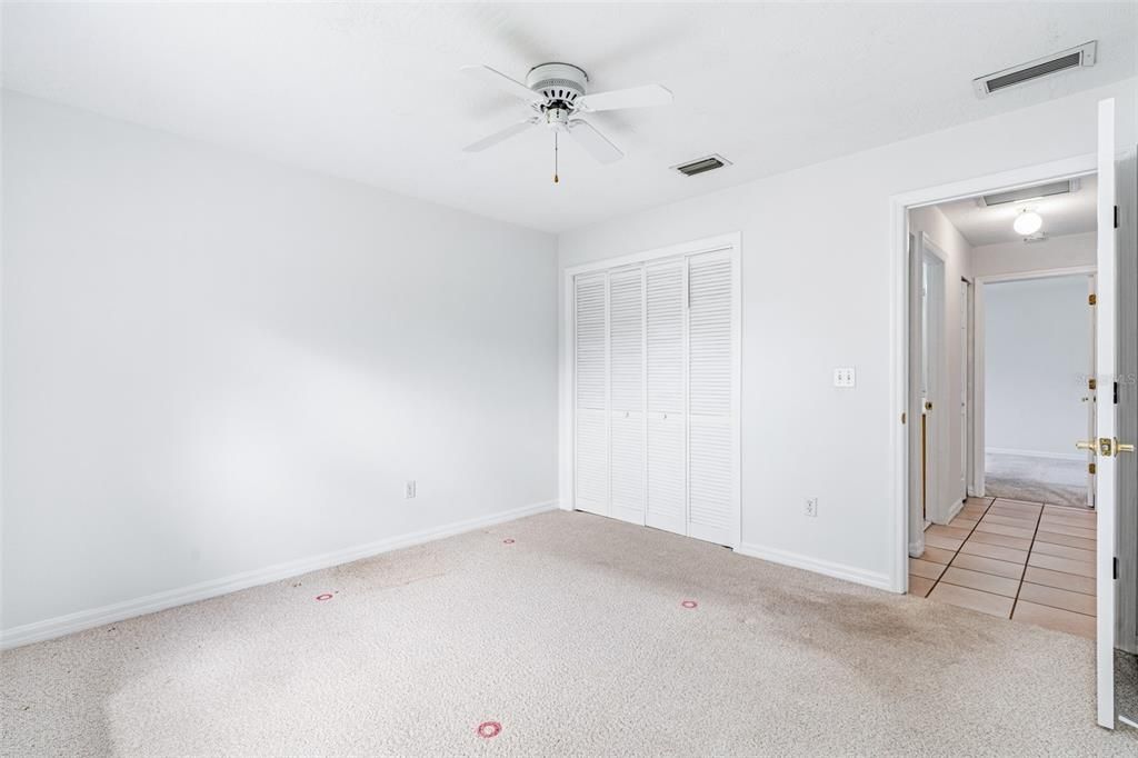 Activo con contrato: $387,000 (3 camas, 2 baños, 2160 Pies cuadrados)