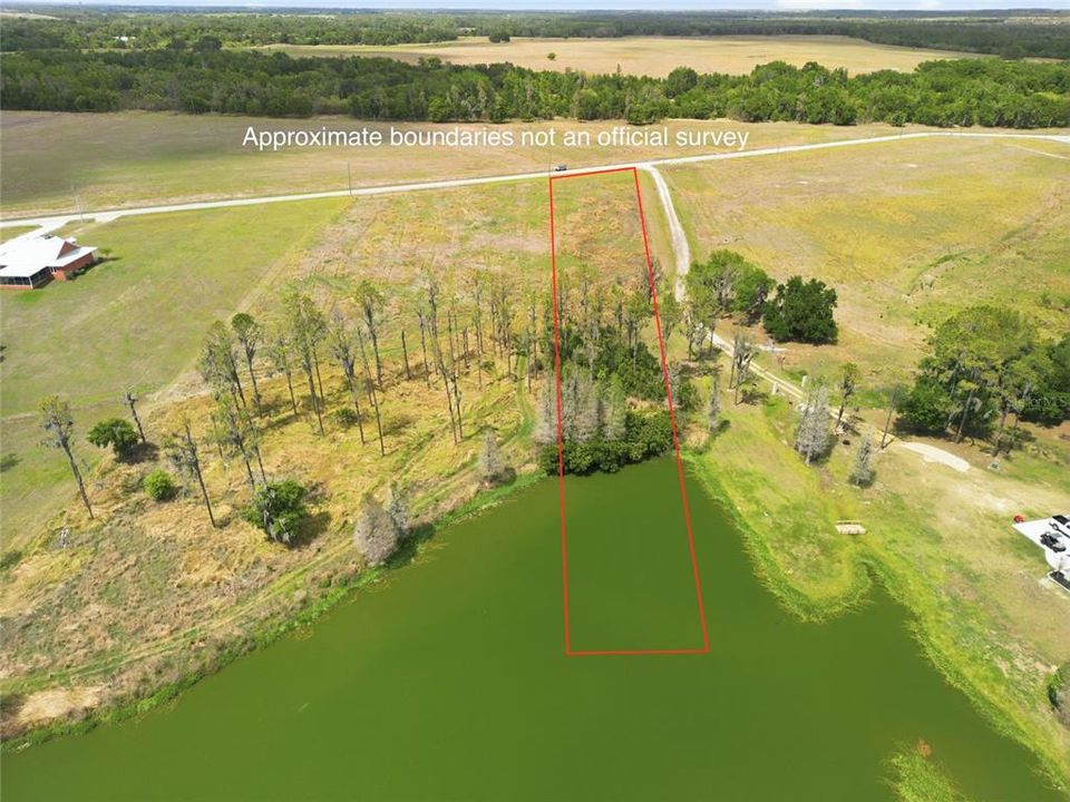 En Venta: $199,999 (2.05 acres)