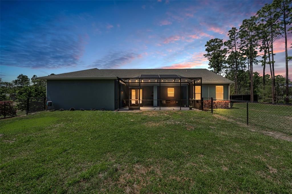 For Sale: $519,900 (4 beds, 3 baths, 2367 Square Feet)