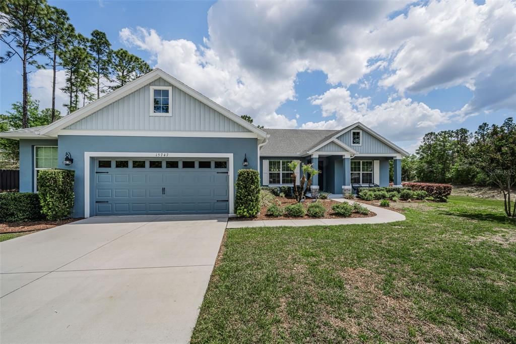 For Sale: $519,900 (4 beds, 3 baths, 2367 Square Feet)