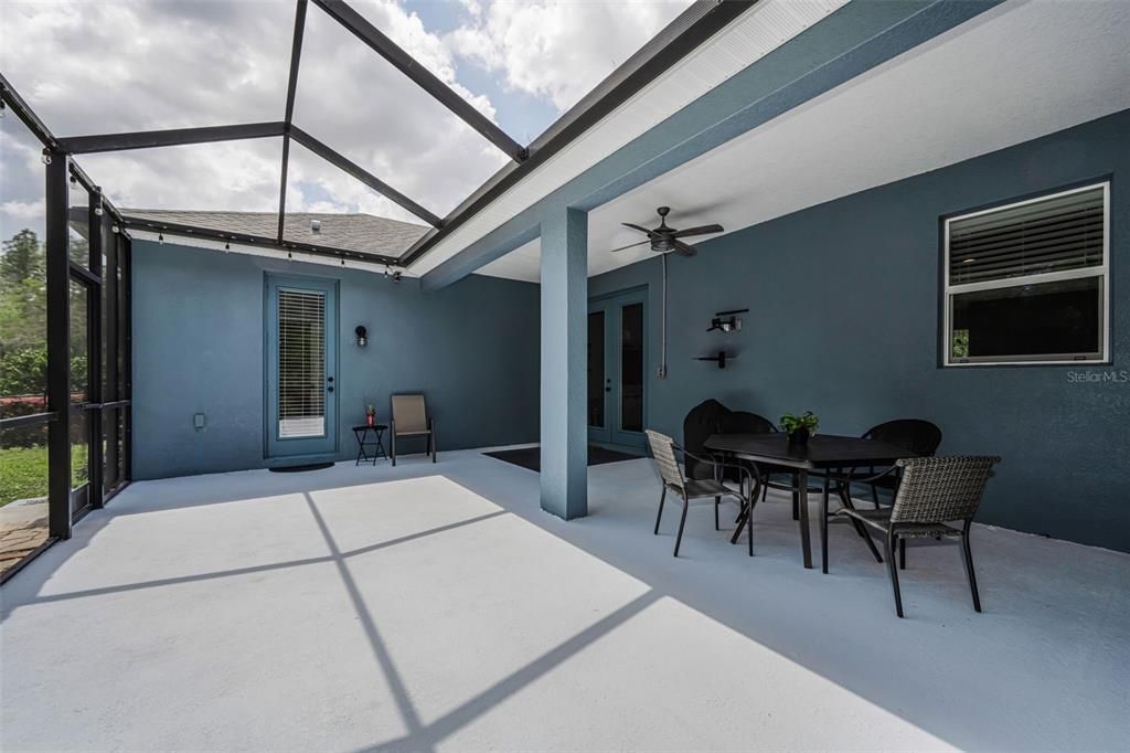 For Sale: $519,900 (4 beds, 3 baths, 2367 Square Feet)