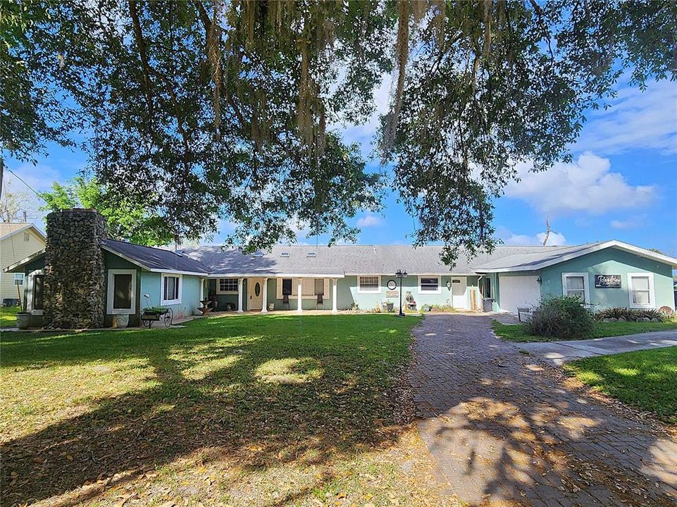 En Venta: $575,000 (4 camas, 4 baños, 4000 Pies cuadrados)