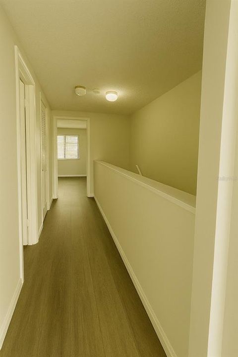 Под контрактом: $119,990 (2 спален, 1 ванн, 1074 Квадратных фут)