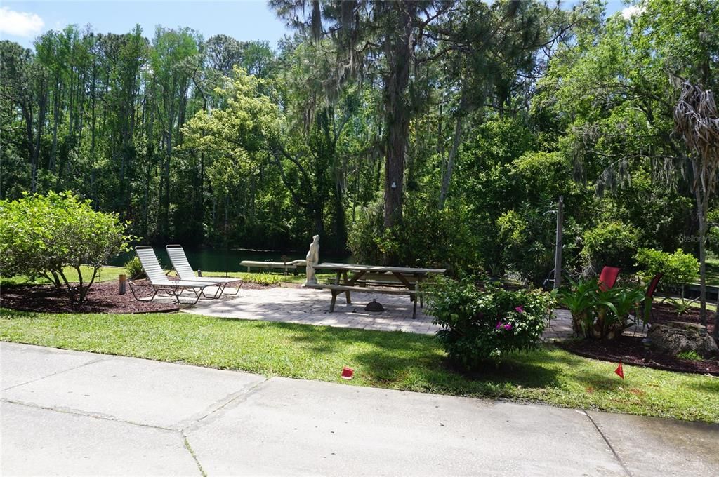 For Sale: $268,900 (2 beds, 2 baths, 1368 Square Feet)
