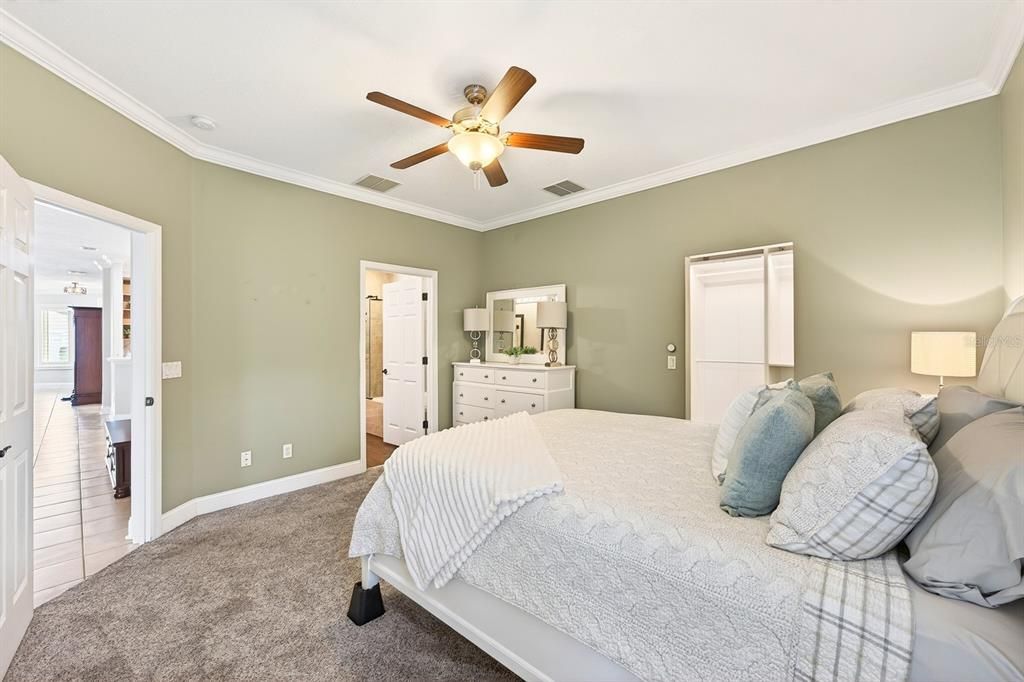 Active With Contract: $450,000 (4 beds, 2 baths, 1880 Square Feet)