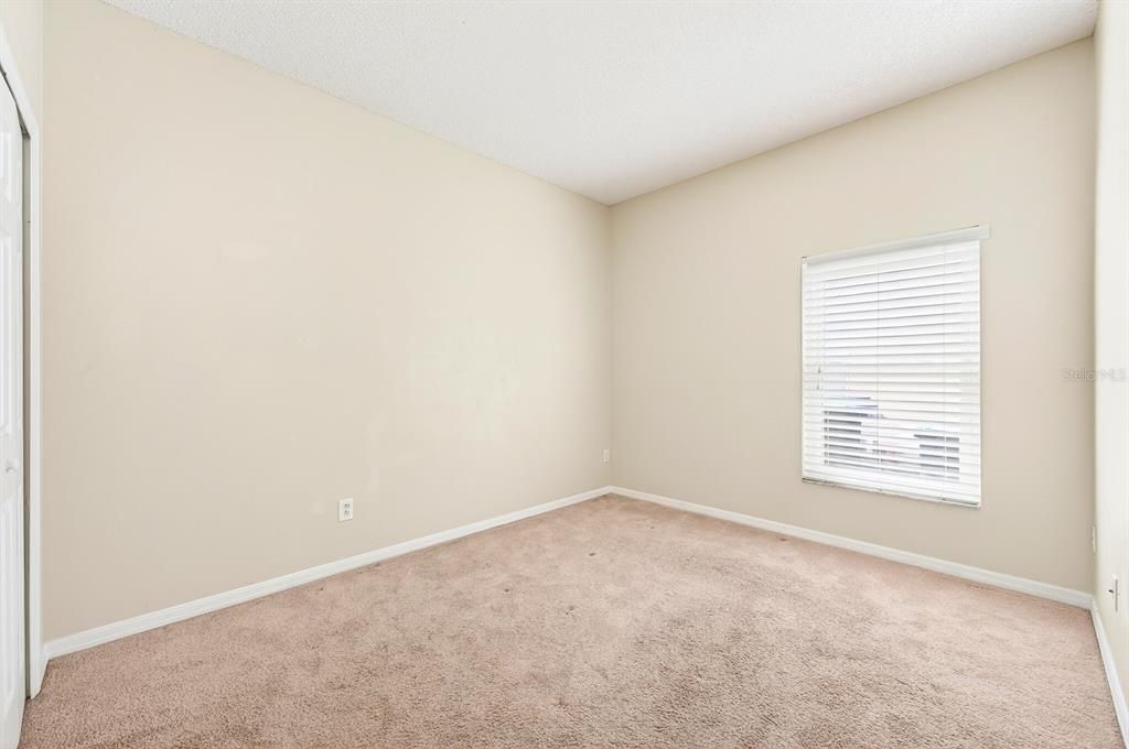 Active With Contract: $450,000 (4 beds, 2 baths, 1880 Square Feet)