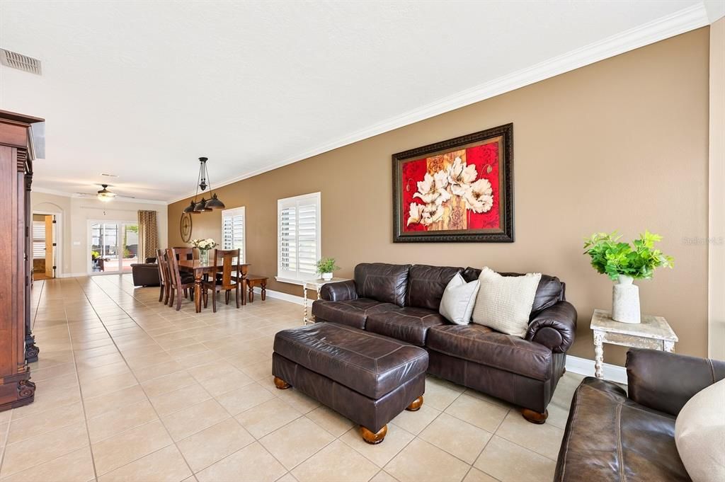 Active With Contract: $450,000 (4 beds, 2 baths, 1880 Square Feet)