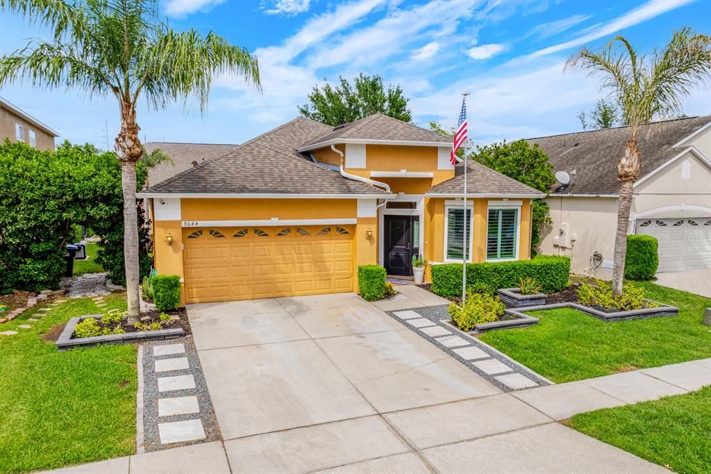 Active With Contract: $450,000 (4 beds, 2 baths, 1880 Square Feet)